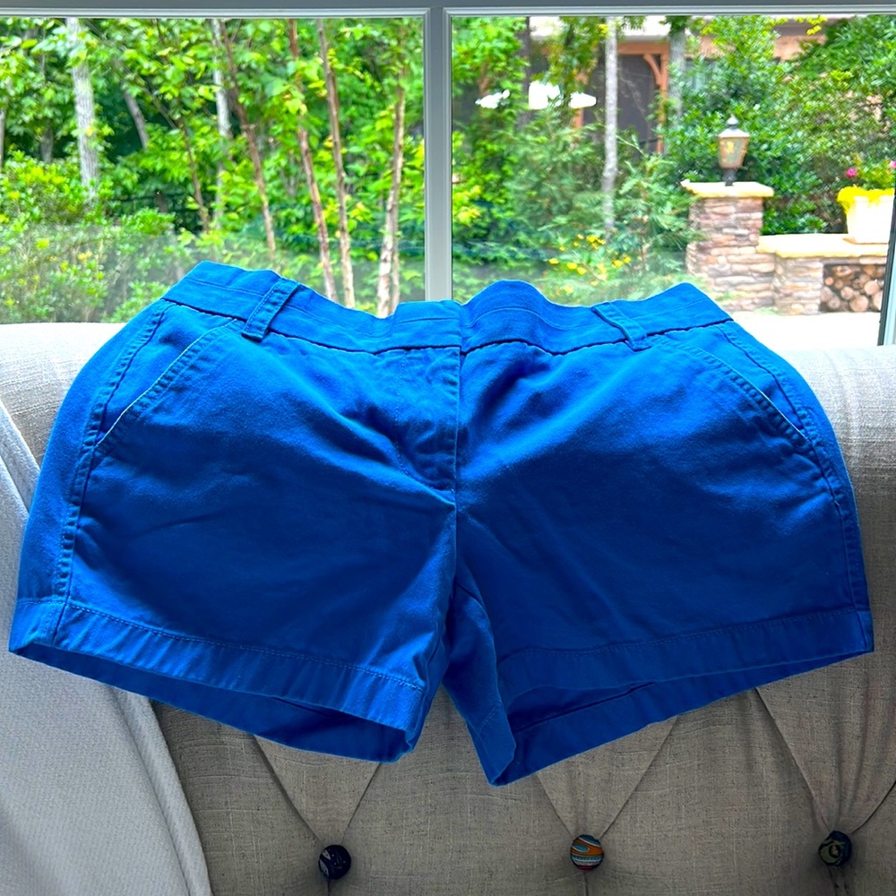 J. Crew Chino Shorts, size 4 EUC, 4”